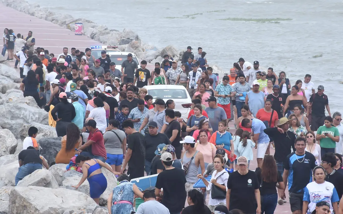 Evacuan Playa Miramar debido a los reportes de avistamientos de cocodrilos José Luis Tapia (1)